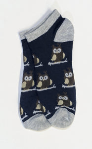 Owl Branch Ankle Socks