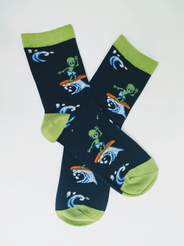 Surfing Alien Crew Socks